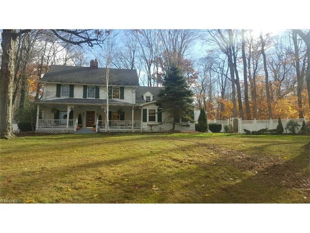 31 Shores Dr