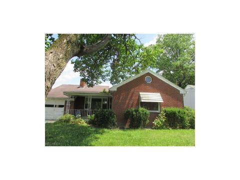 4847 Grover Dr