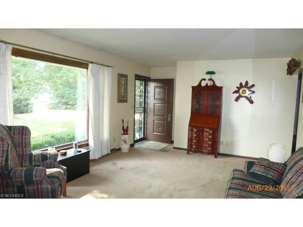 14251 Ravenna Ave NE, Alliance OH 44601