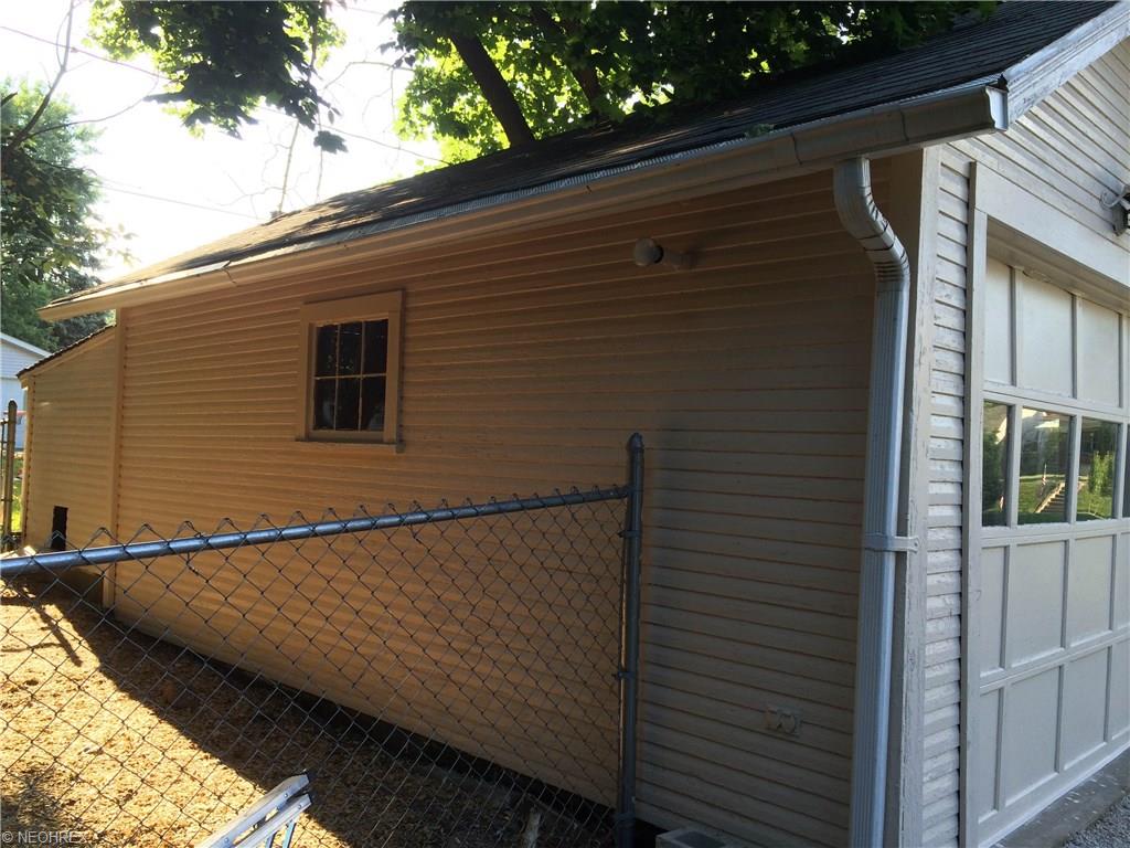 For Sale: 1030 Sunset Dr Alliance, OH 44601