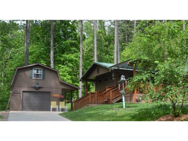 1251 Bluebird Dr SW