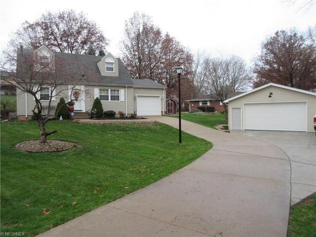 2409 Willow Brook Dr NW