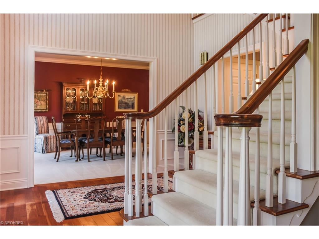 5 West Dr