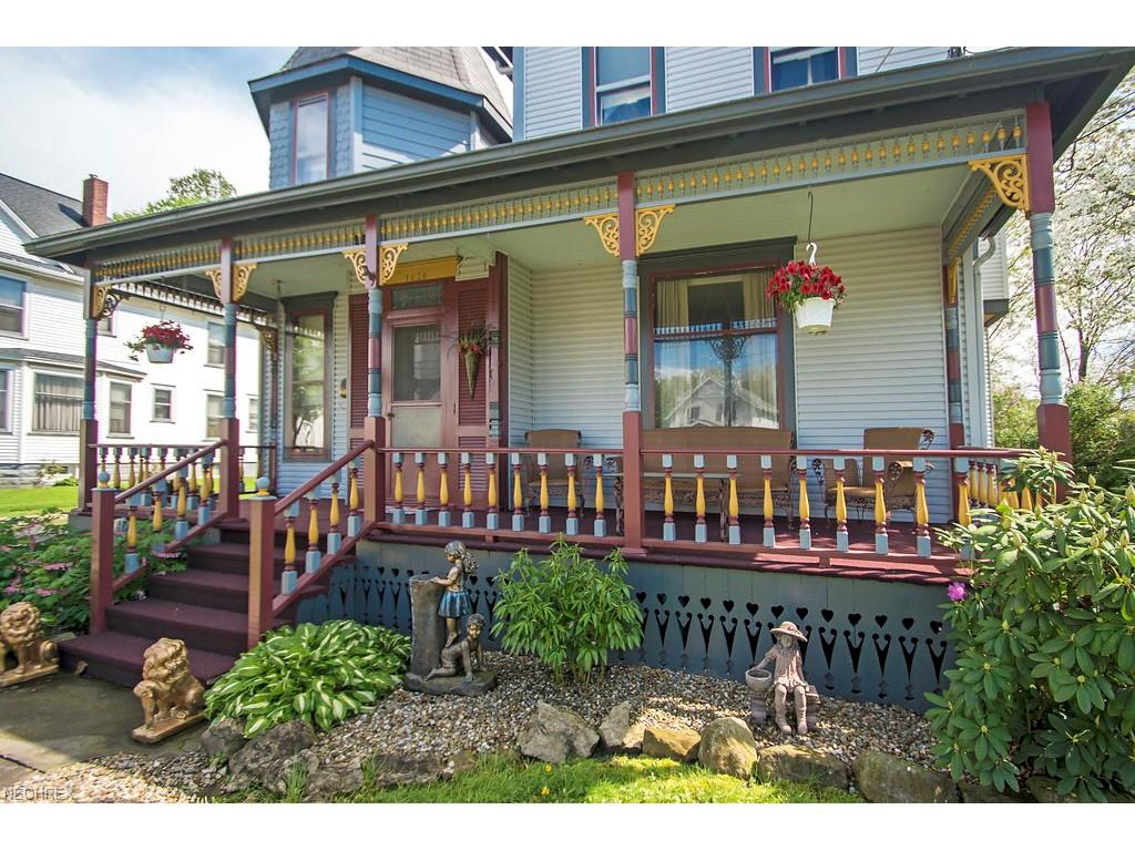 318 W Broad St