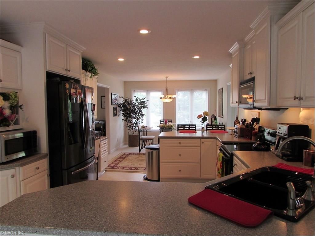 For Sale: 95 W Mohawk Dr Malvern, OH 44644