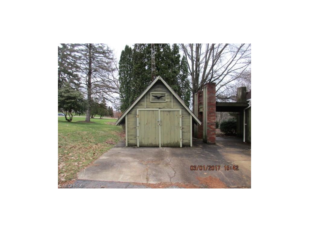 484 Ripley Ave