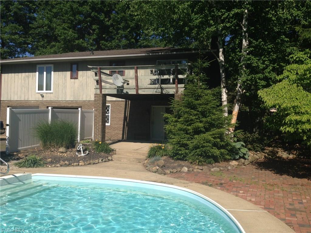 For Sale: 2408 Greenland Ave Uniontown, OH 44685