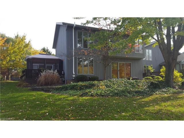 2111 Prestwick Dr #3A