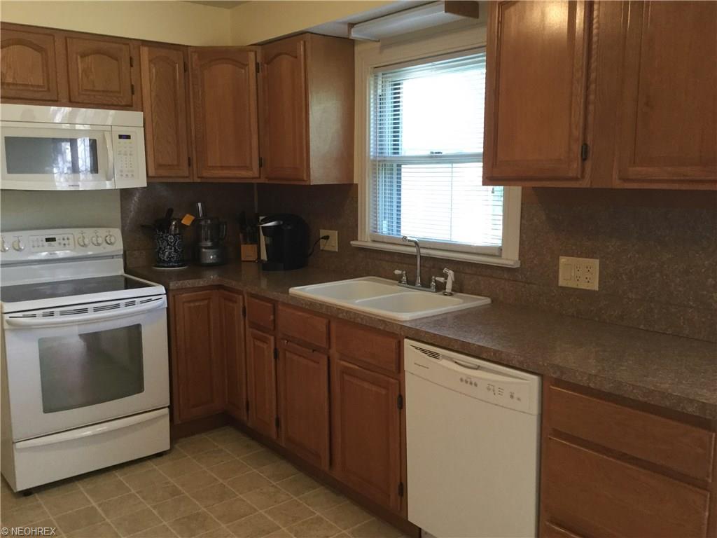 For Sale: 2038 Orchard St Wooster, OH 44691