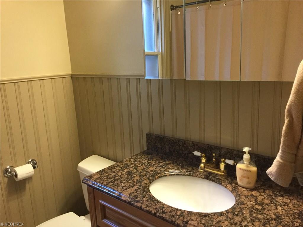 For Sale: 2038 Orchard St Wooster, OH 44691