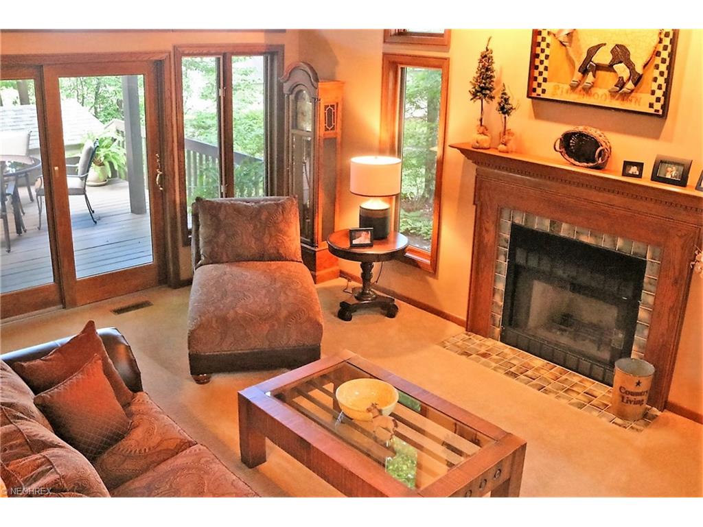 1185 Greensview Dr