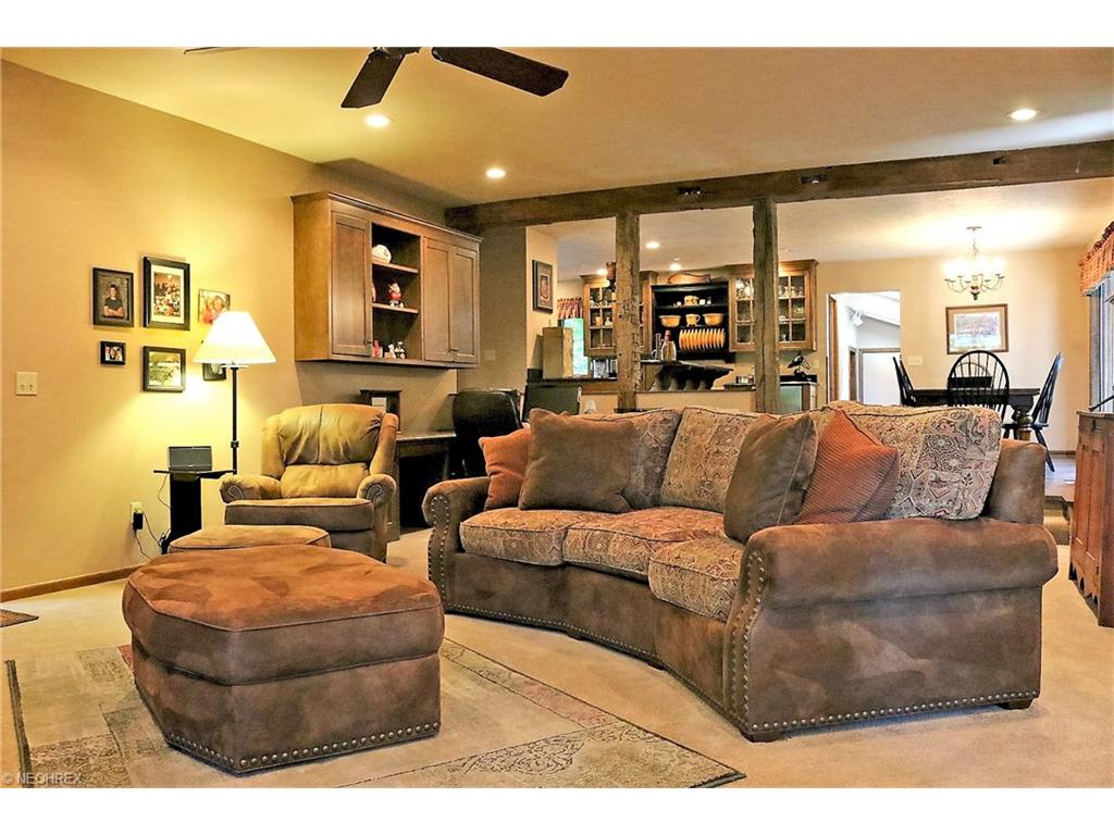 1185 Greensview Dr