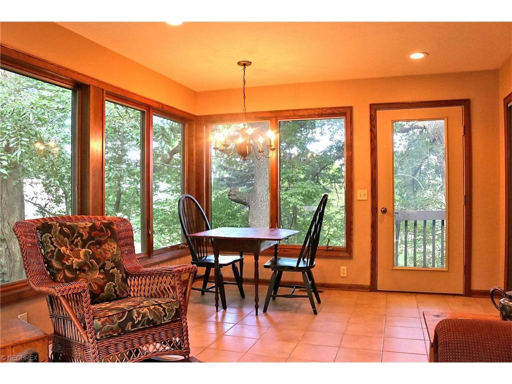 1185 Greensview Dr