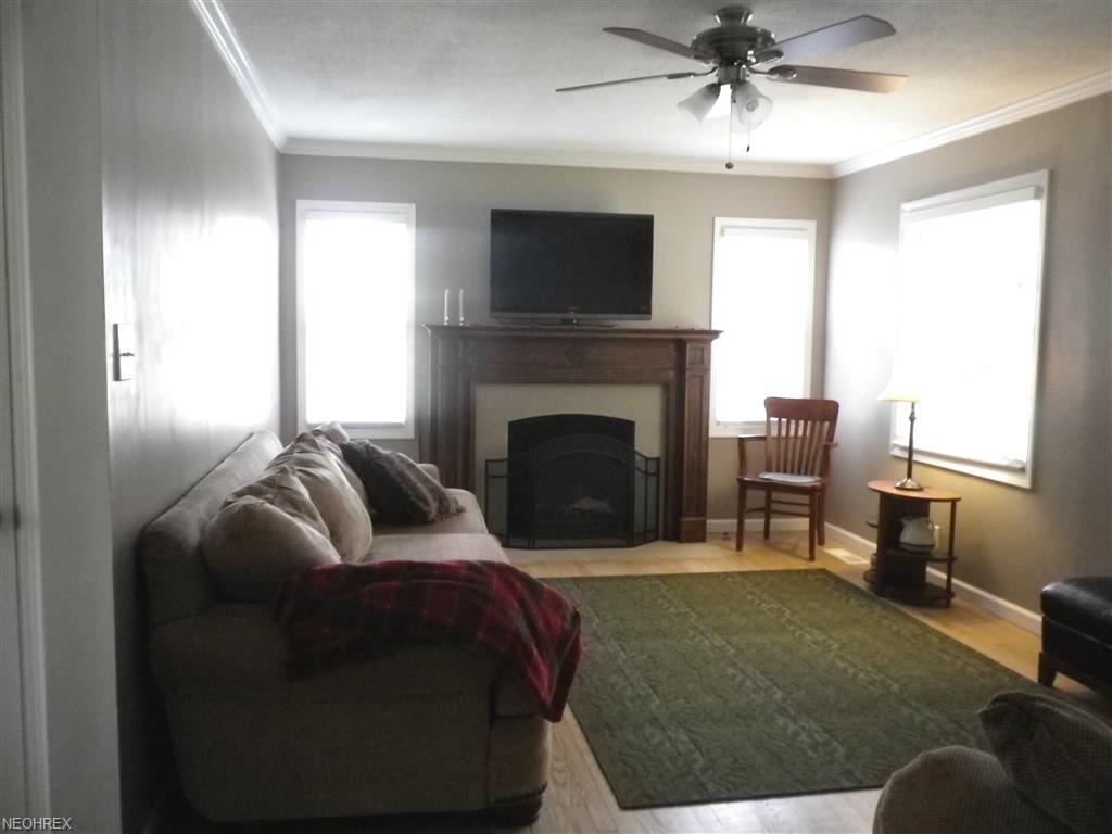 1244 Fairlane Ave SW