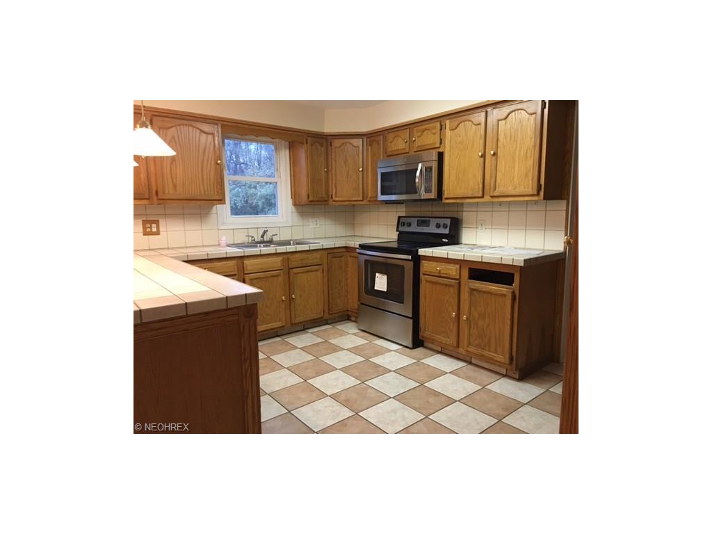 3363 Shellburne Ave NW, Canton OH 44708
