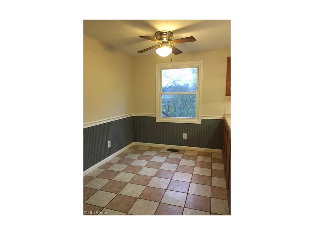 3363 Shellburne Ave NW, Canton OH 44708