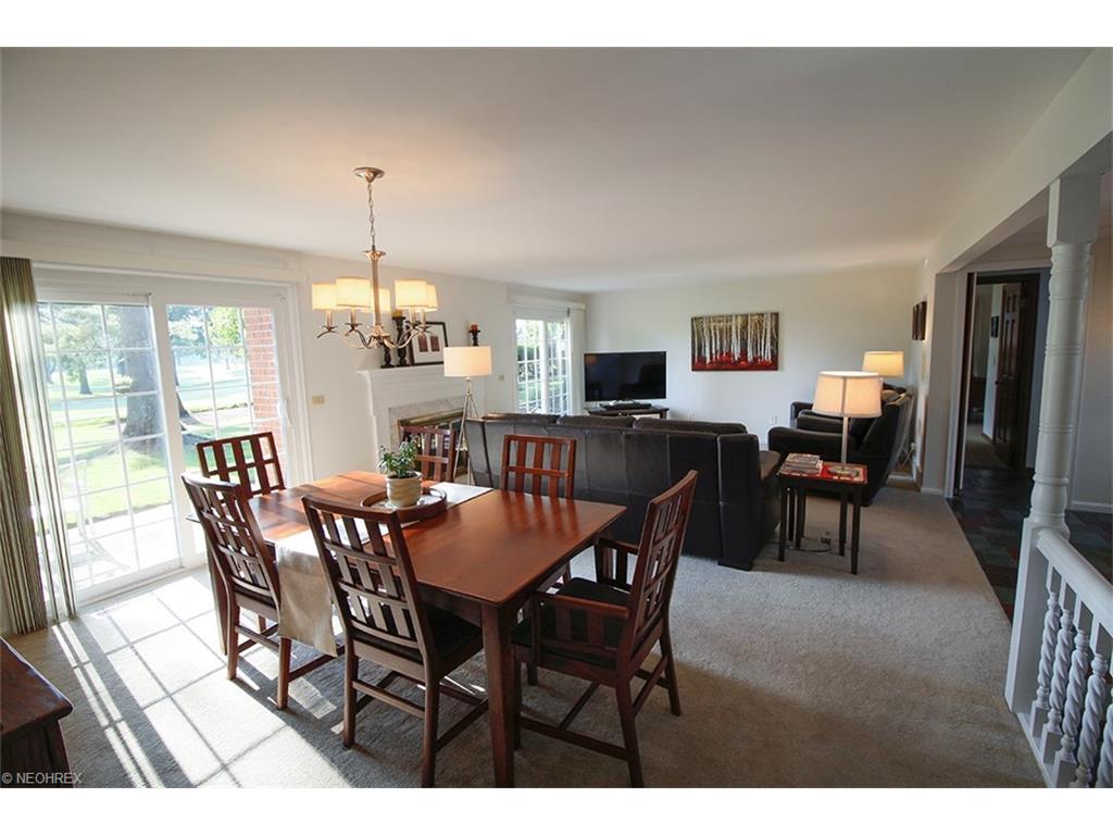 For Sale: 2949 Dunbarton Ave NW Canton, OH 44708