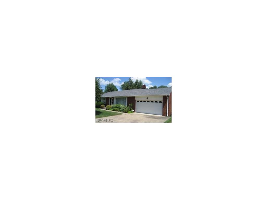 225 Weber Ave NE