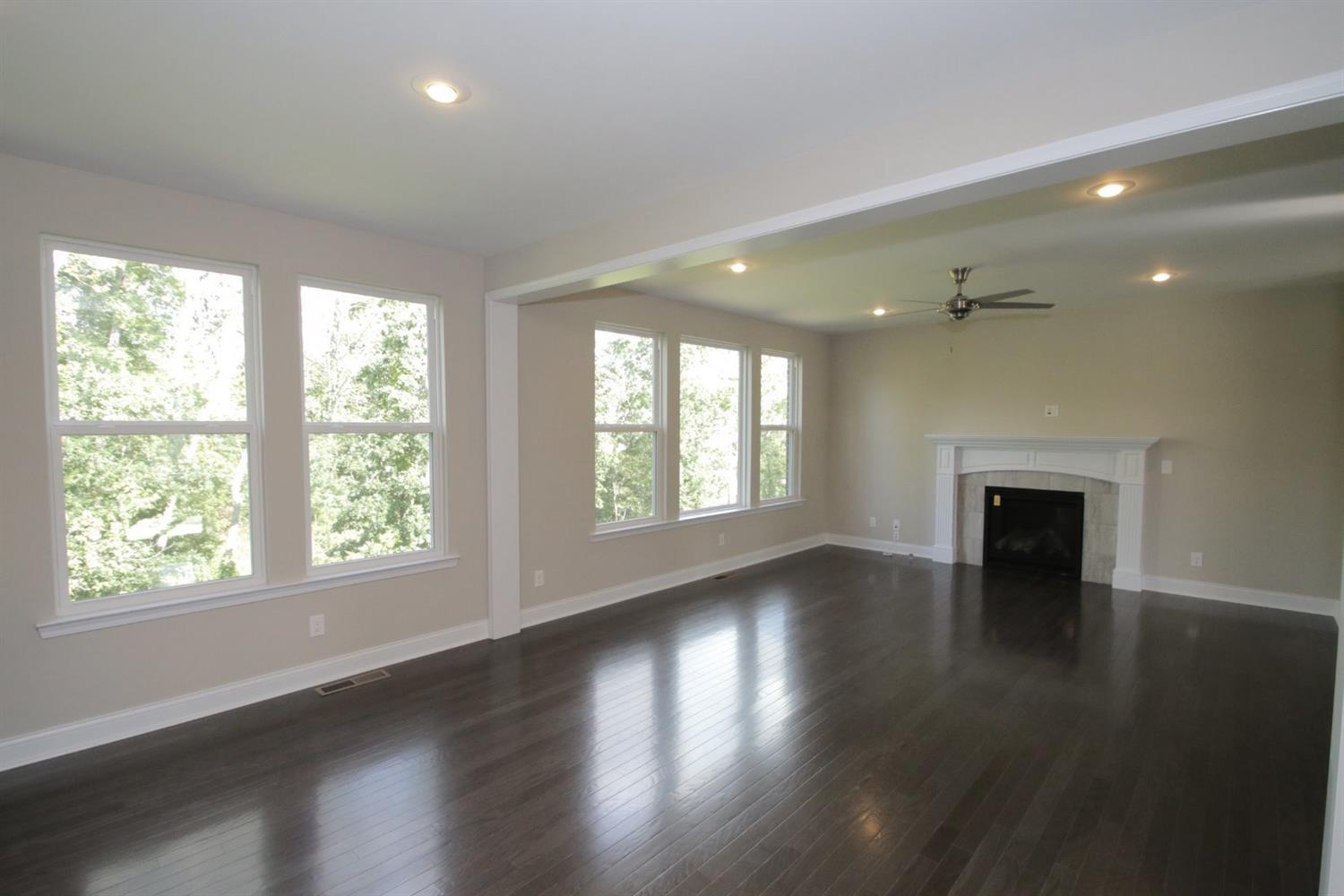 215 Edgefield Dr