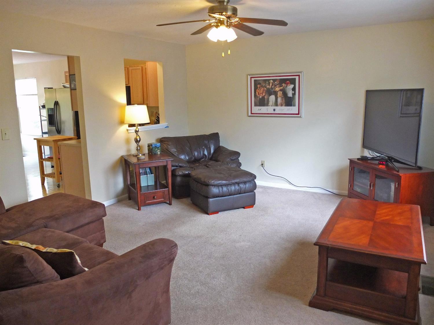 84 Locust Dr