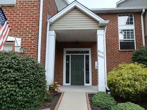 1706 Park Dr