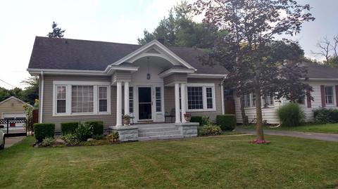 55 Arlington Dr