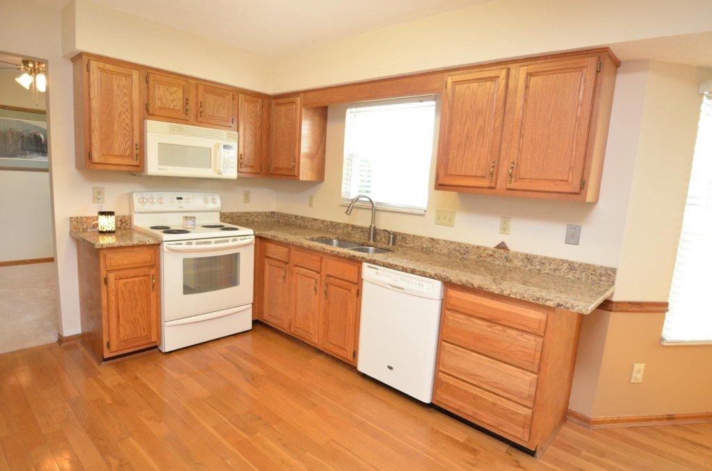 For Sale: 4810 Logsdons Meadow Dr Hamilton, OH 45011