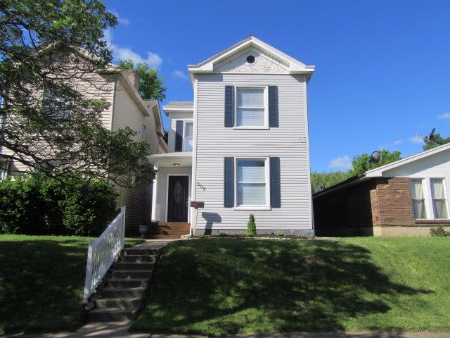 718 Ridgewood Ave