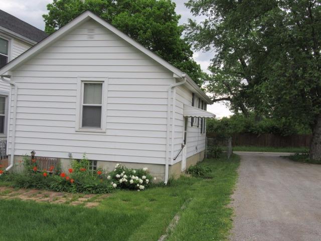 1674 Ray Combs Ave