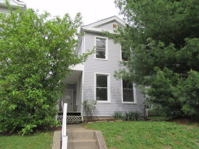 1674 Ray Combs Ave