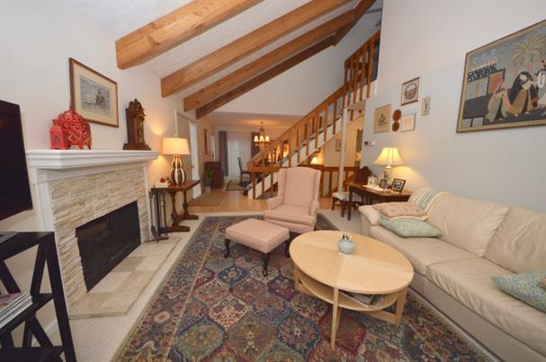 163 High Ridge Ct