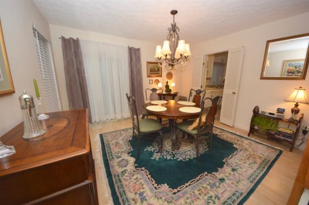163 High Ridge Ct