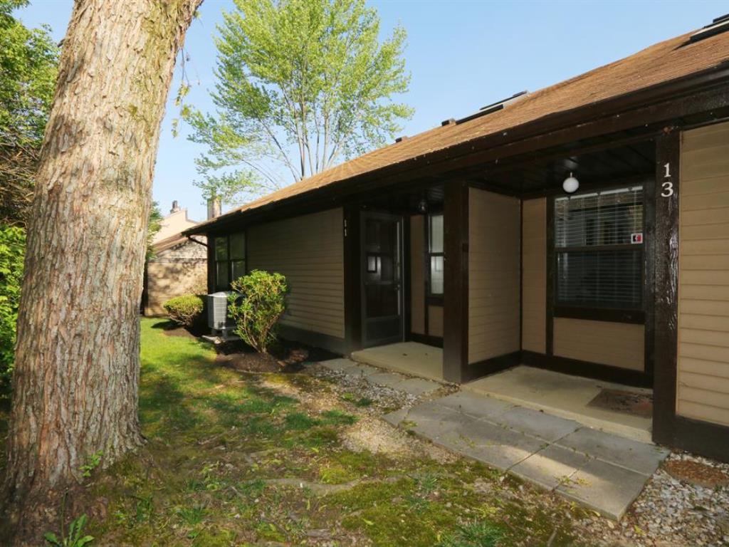 11 Chamois Dr, Fairfield OH 45014