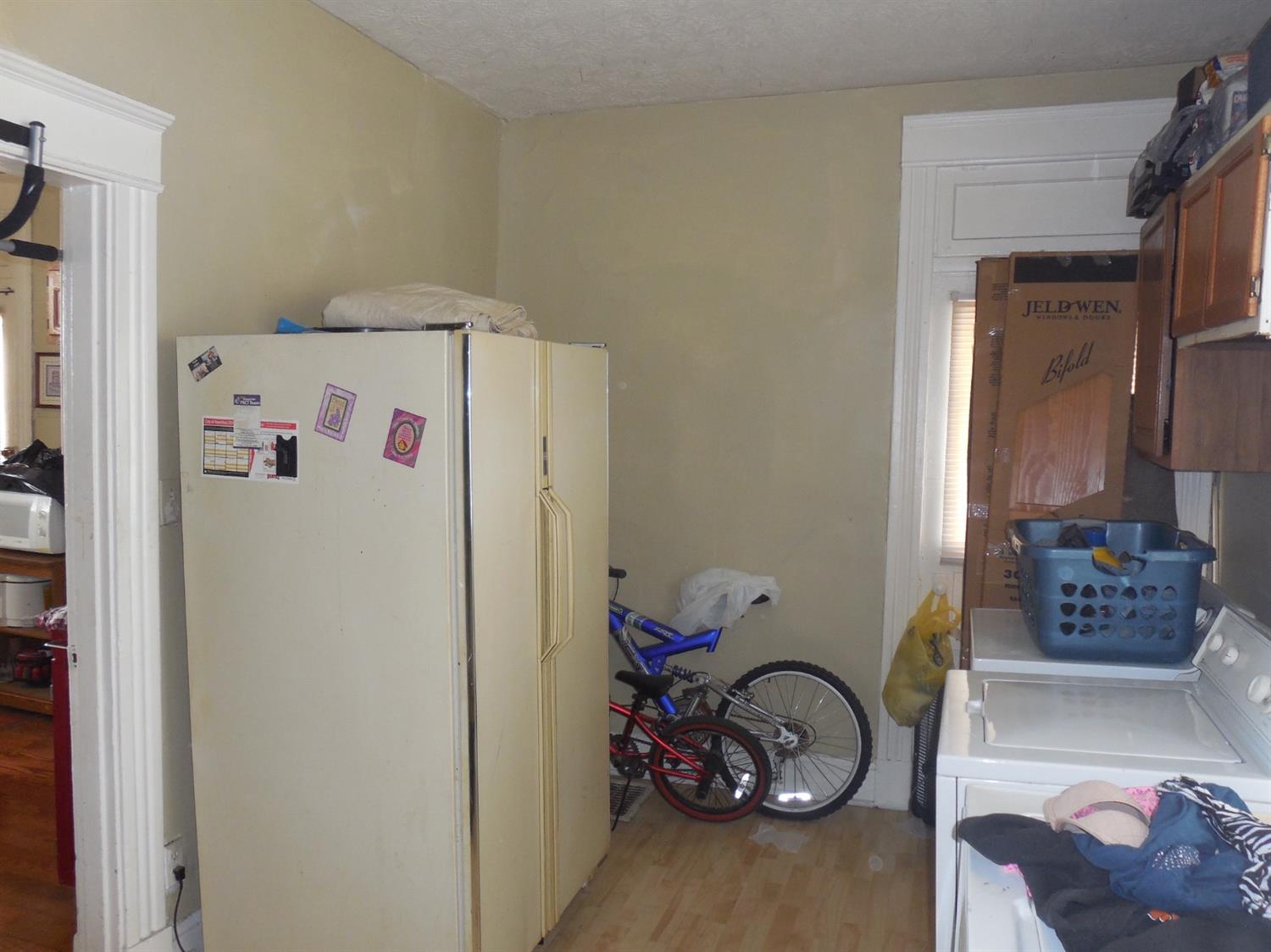 1306 Carver Pl