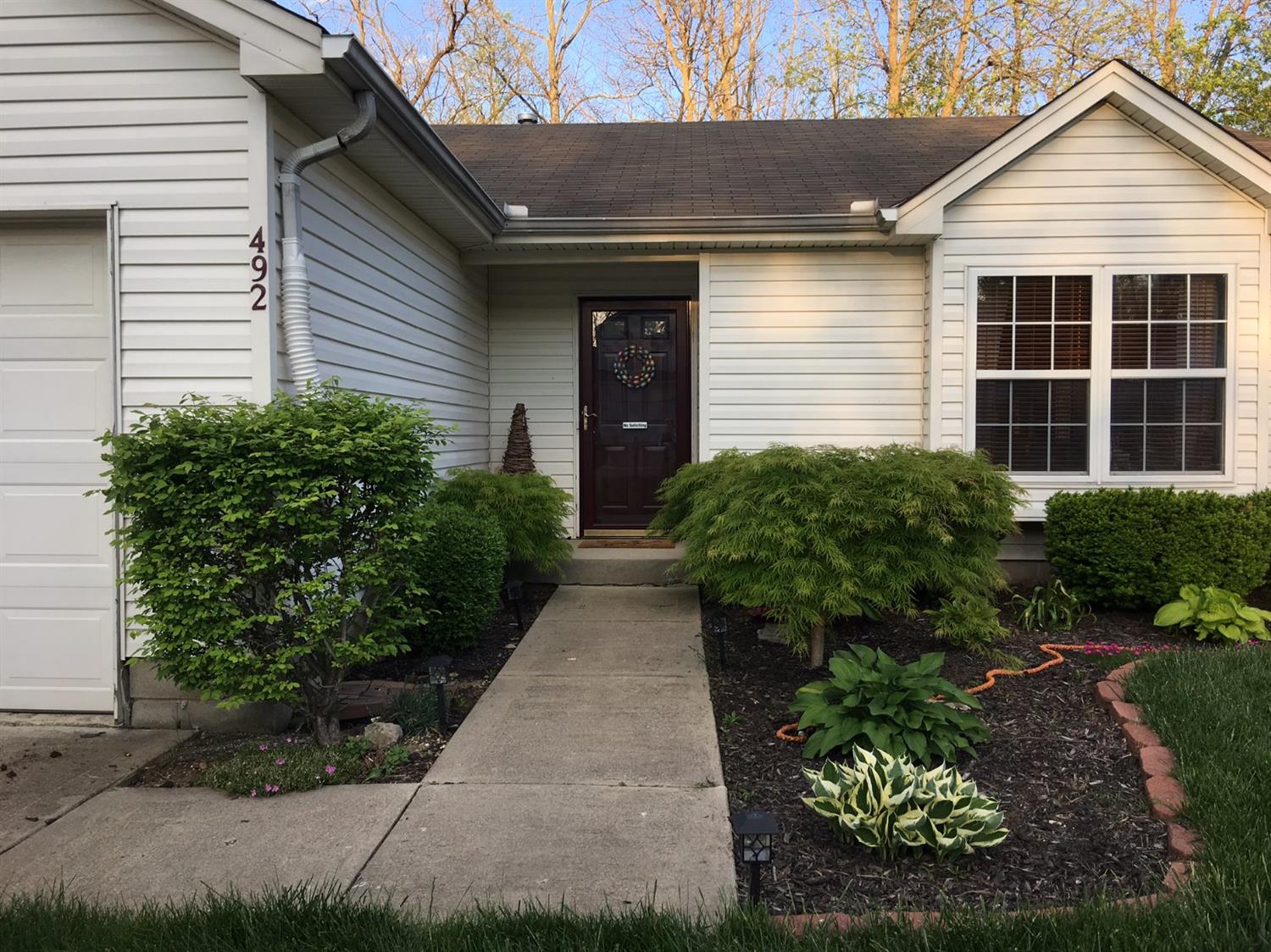 6 N Dryhill Ct