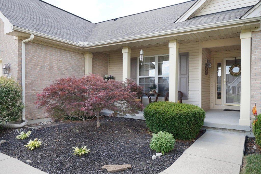 For Sale: 508 Cotillion Ct Lebanon, OH 45036