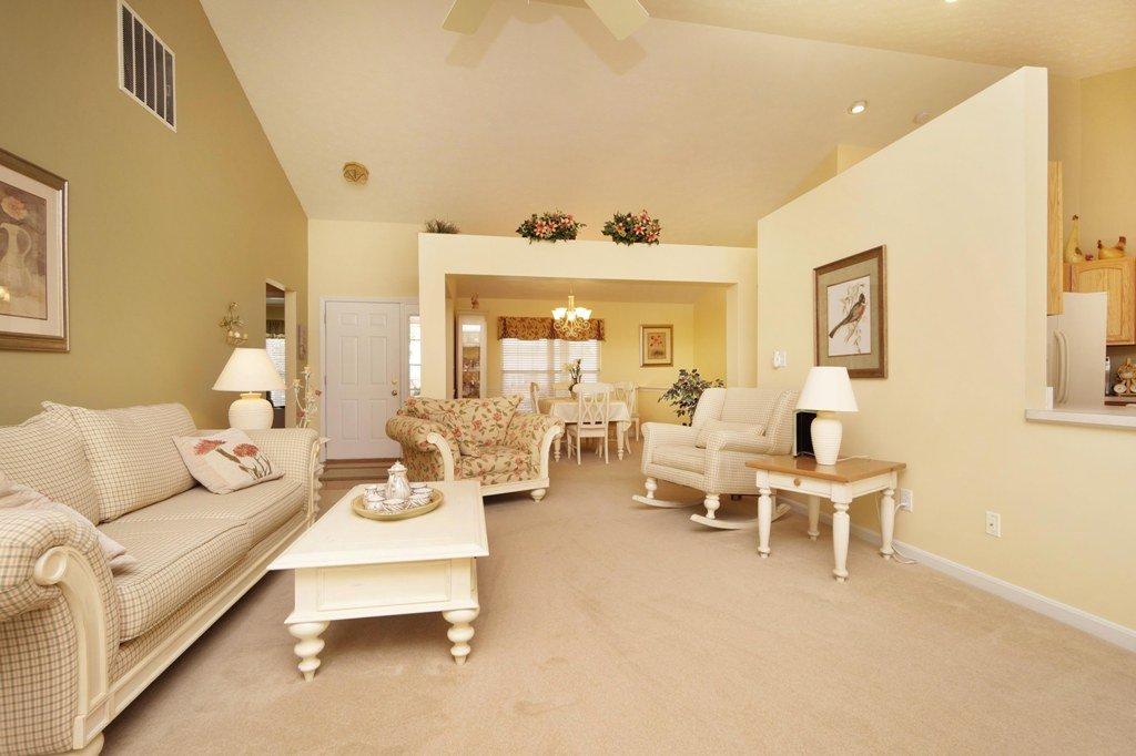 For Sale: 508 Cotillion Ct Lebanon, OH 45036
