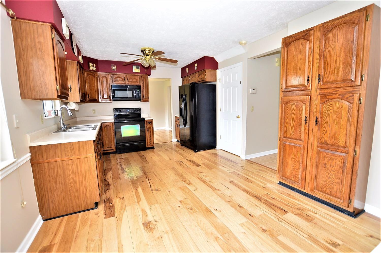 2857 Erin Ct