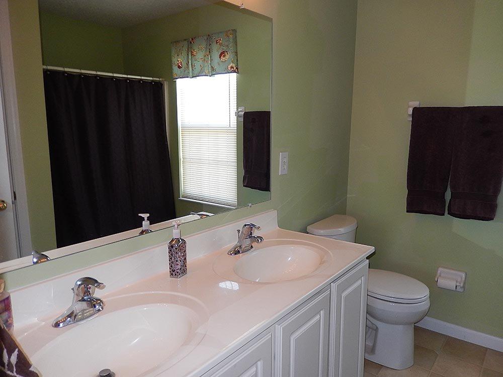 For Sale: 321 Heftner Cir Maineville, OH 45039