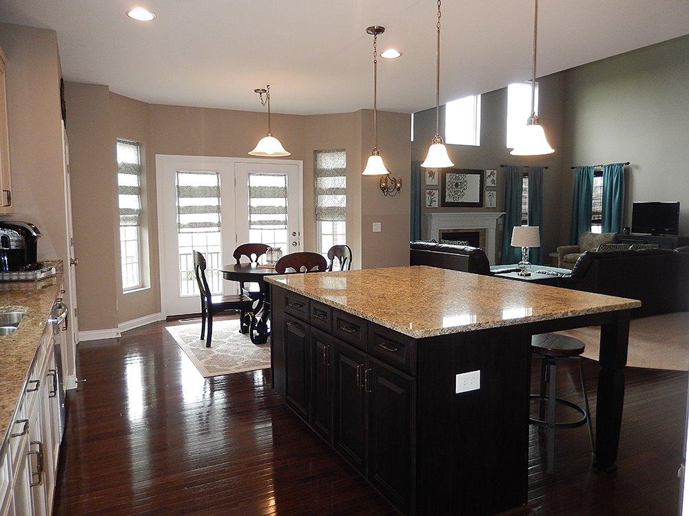 For Sale: 4989 Crooked River Ct Maineville, OH 45039