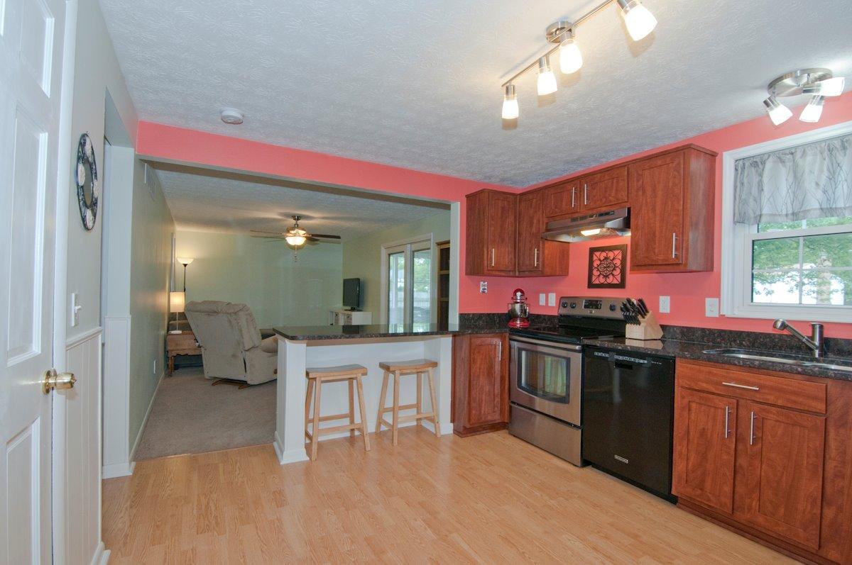 For Sale: 756 Tradewind Dr Mason, OH 45040