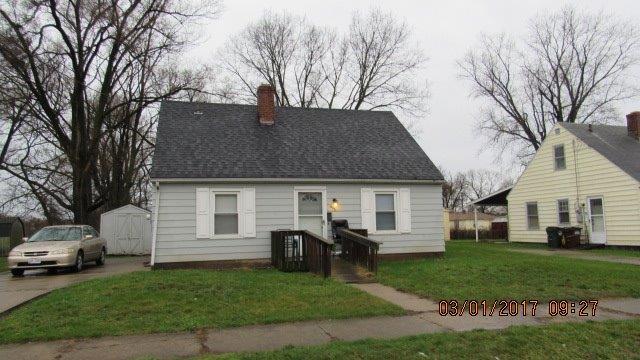 2012 Woodlawn Ave