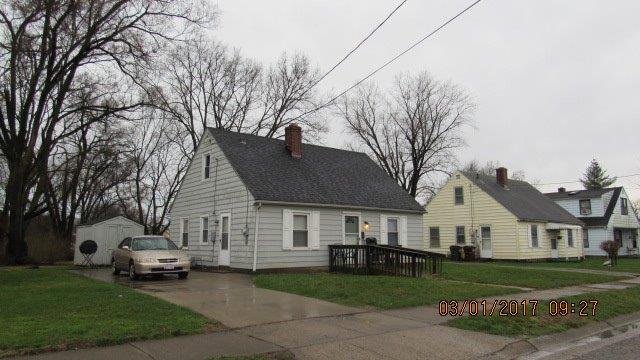 2012 Woodlawn Ave