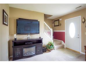 For Sale: 3504 Brian Ct Middletown, OH 45044
