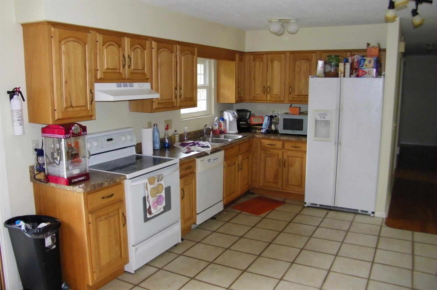 110 Country Club Dr