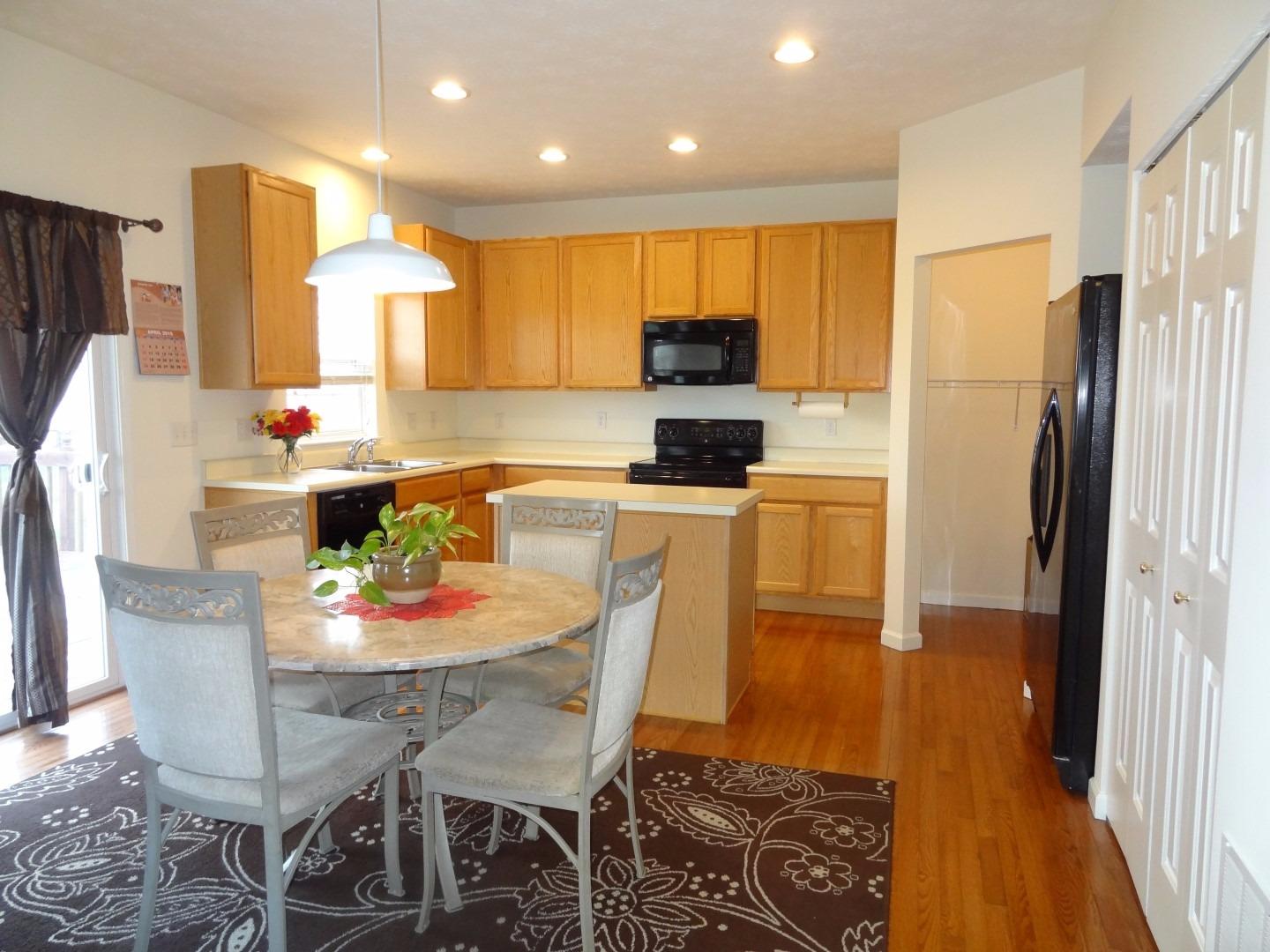 8189 Vadith Ct, West Chester OH 45069
