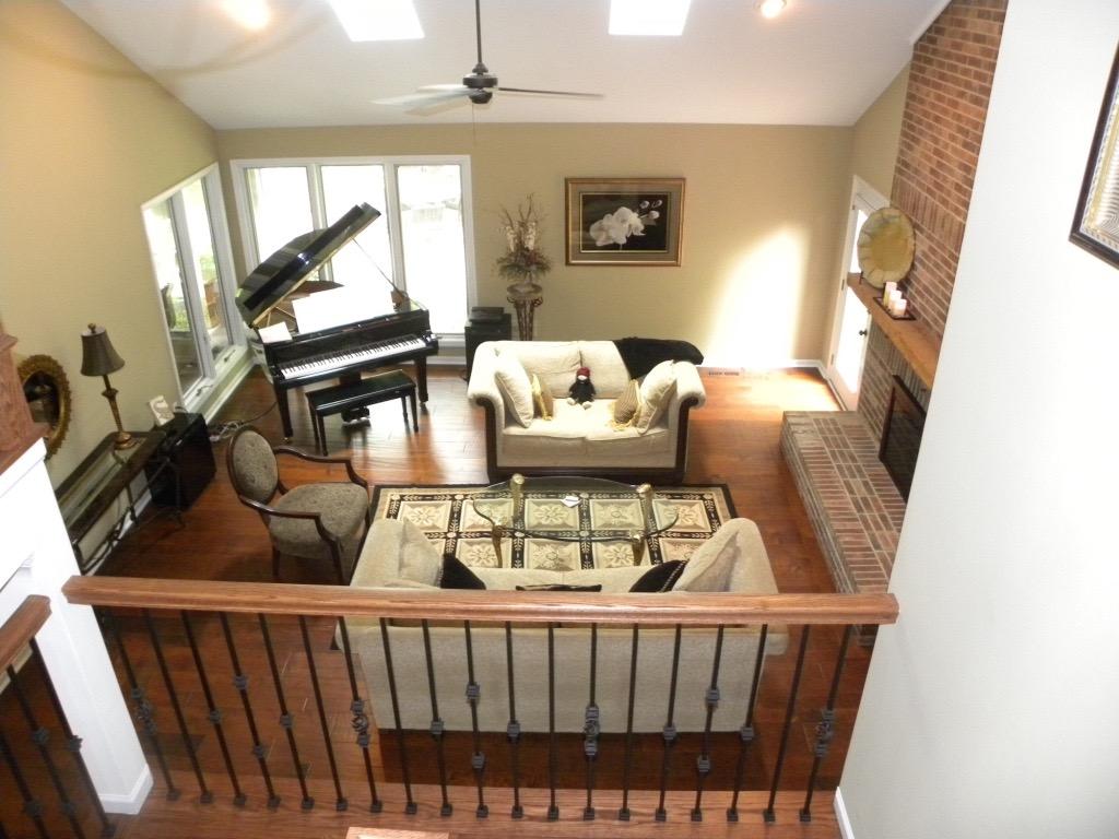 For Sale: 5370 Woods Edge Ct West Chester, OH 45069