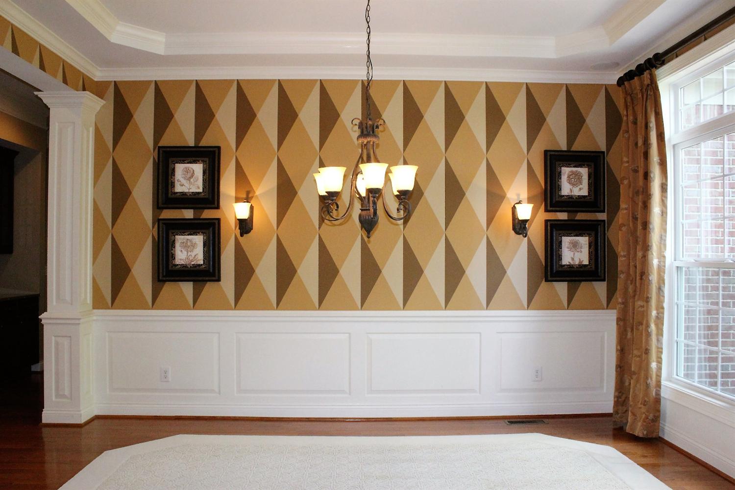 For Sale: 7715 Foxchase Dr West Chester, OH 45069