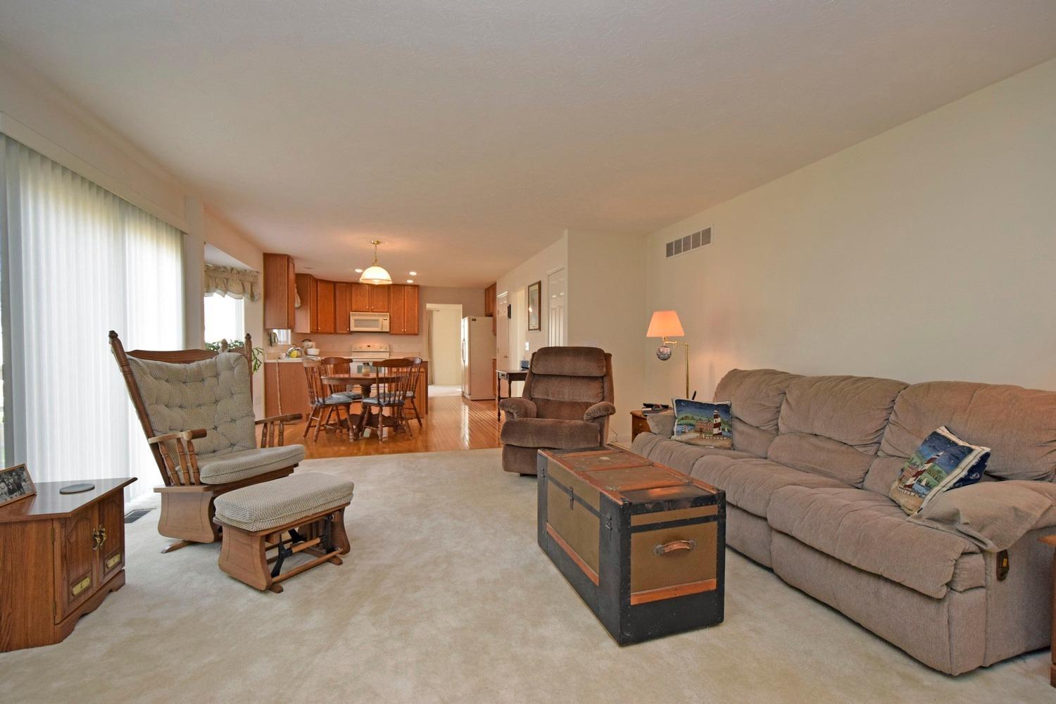 4597 Allison Ln