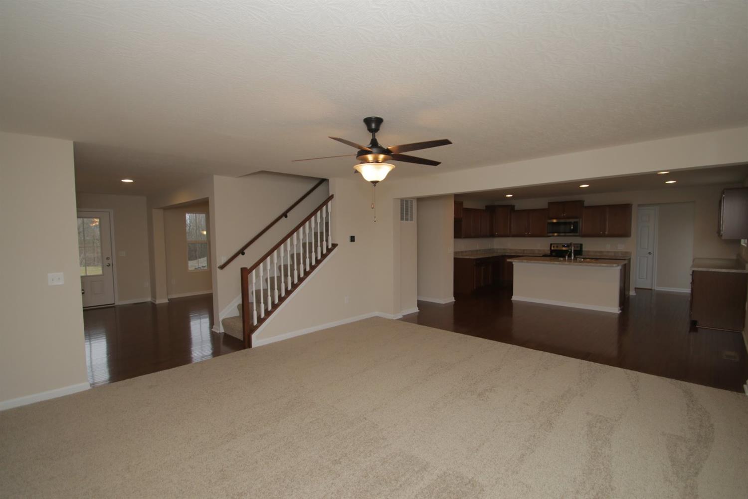 1414 Stone Fox Dr